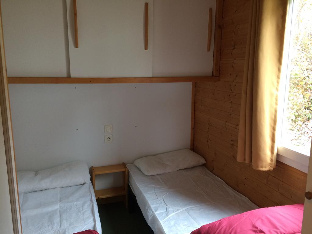 Camping Les Lupins Seppois-le-Bas Exterior photo